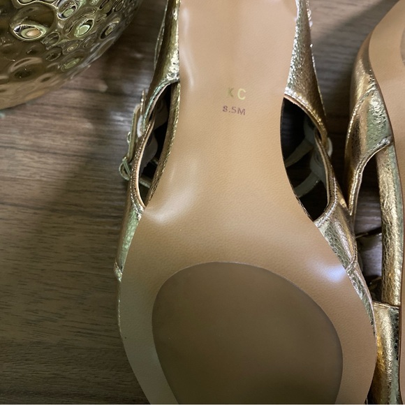 NWOT Kenneth Cole Riley Light Gold Strappy Open Back Heel - Picture 6 of 13